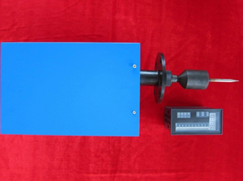 ULZC型系(xi)列重錘(chui)式料位(wei)計